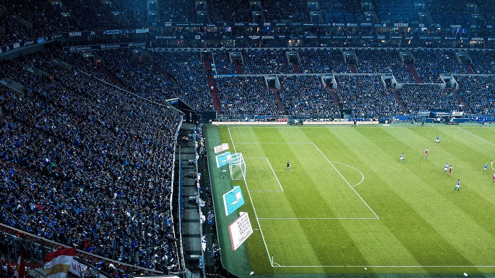 AC米兰常规赛险胜莱比锡，苏炳添砍下22记关键球，全场沸腾